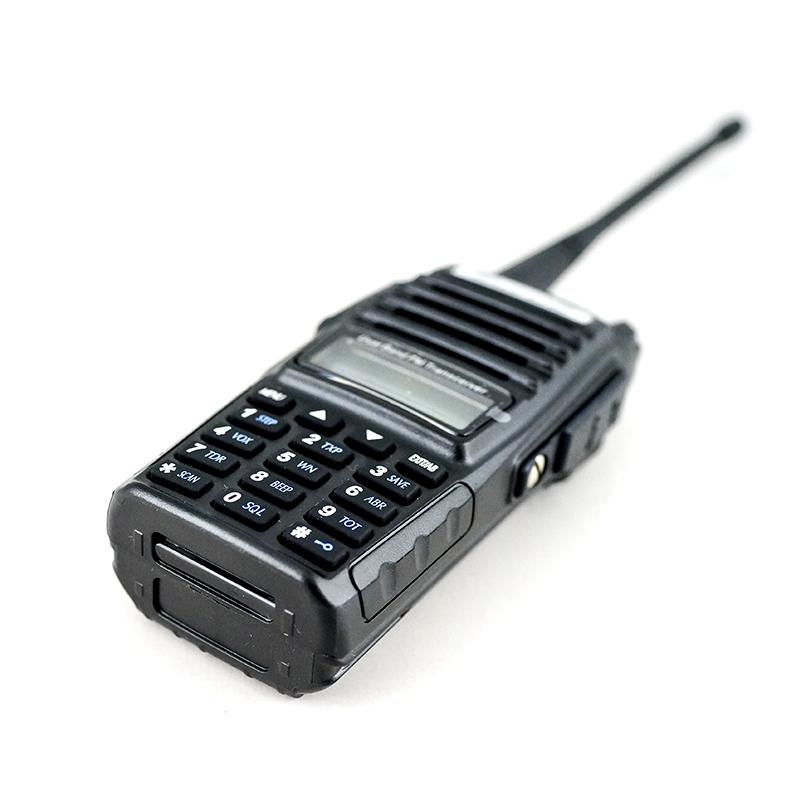 Radio Digital Baofeng UV-82